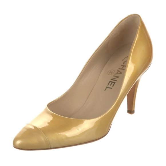 Chanel 36 Beige Patent Leather Silver CC Logo Pumps - Picture 7 of 11